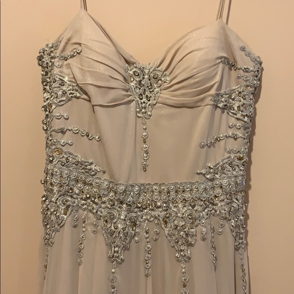 Size 4 Mignon Prom Dress